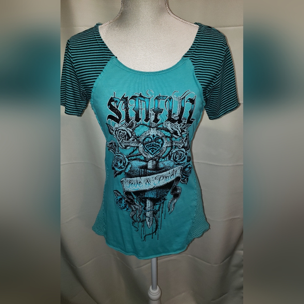 Sinful top with keyhole back. Size Medium